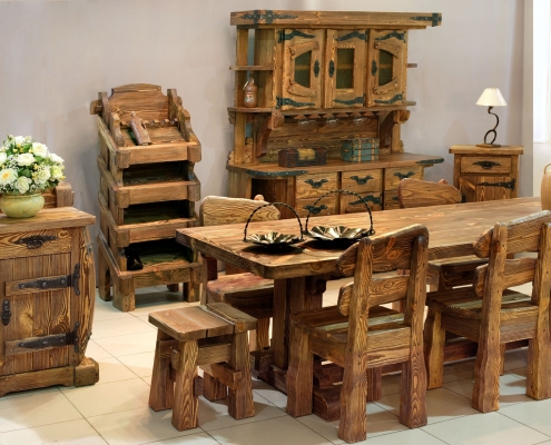 Mobilier antichizat - set mobilier din lemn antichizat